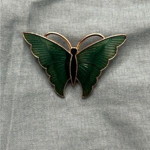 Green Butterfly Brooch Pin. Vintage🦋